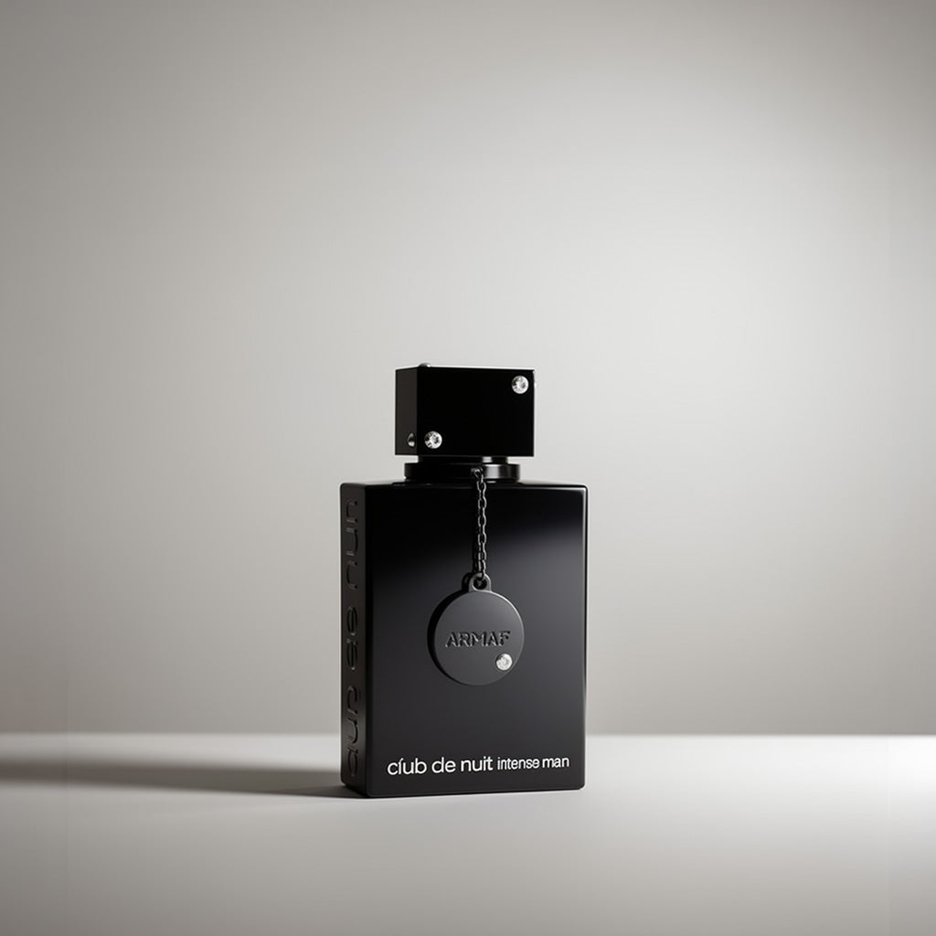 Club de Nuit Intense Man perfume by Armaf featuring notes of pineapple, lemon, birch, and musk