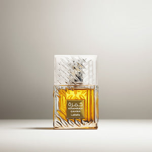 Khamrah Qahwa perfume with ginger, cinnamon, cardamom, praline, candied fruits, white flowers, coffee, tonka, vanilla, benzoin, and musk
